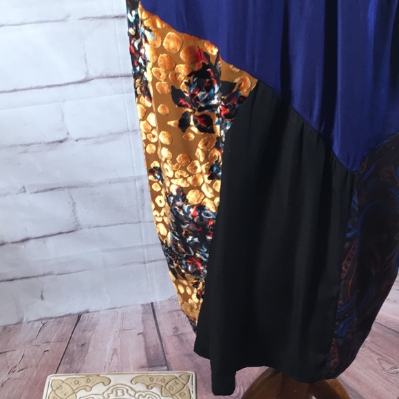 HD in Paris Camellia Patchwork Dress - Picture 5 of 9